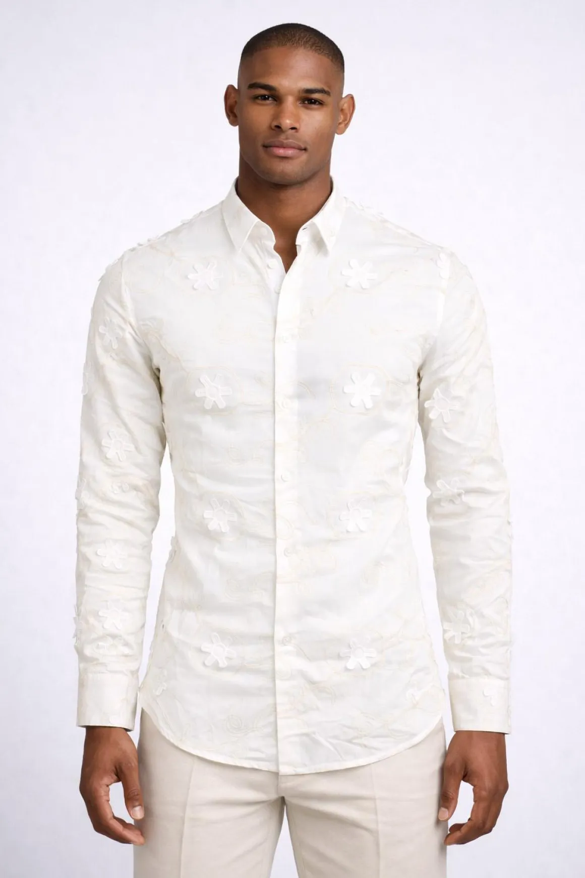 Camicia uomo ricami e fiori applicati slim fit cotone