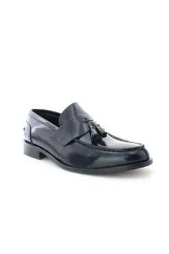 Mocassini in pelle con nappine