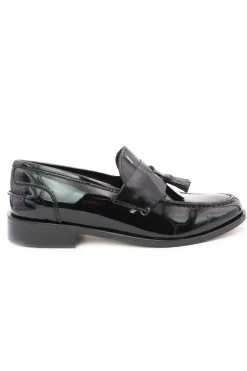 Mocassini in vernice con nappine