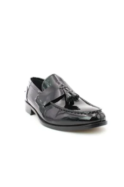 Mocassini in vernice con nappine