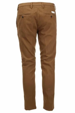 Pantalone chino cotone armaturato stretch.