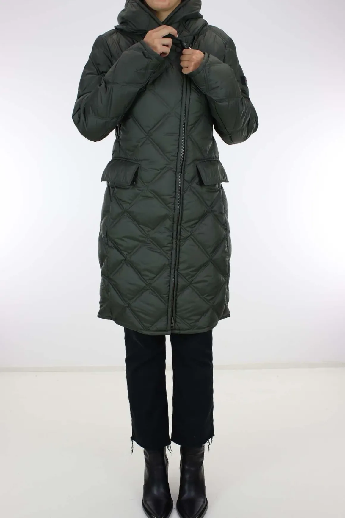 Piumino lungo donna con trapunta a rombi Peuterey Proxie