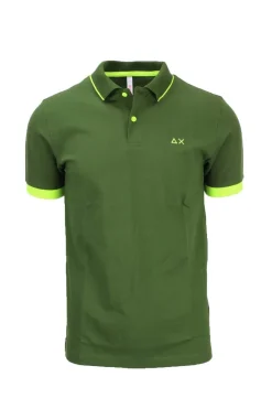 Polo mezza manica con profili fluo