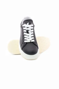 Sneaker in pelle liscia con logo